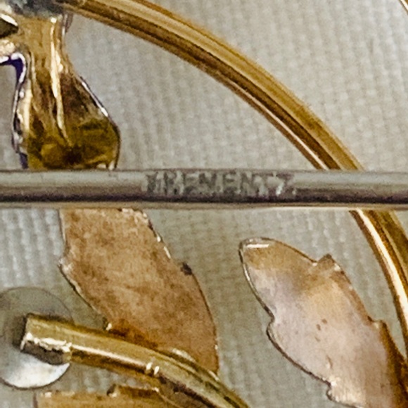 Krementz Enamel Pearl Floral Art Nouvea Brooch Pin - Picture 2 of 5